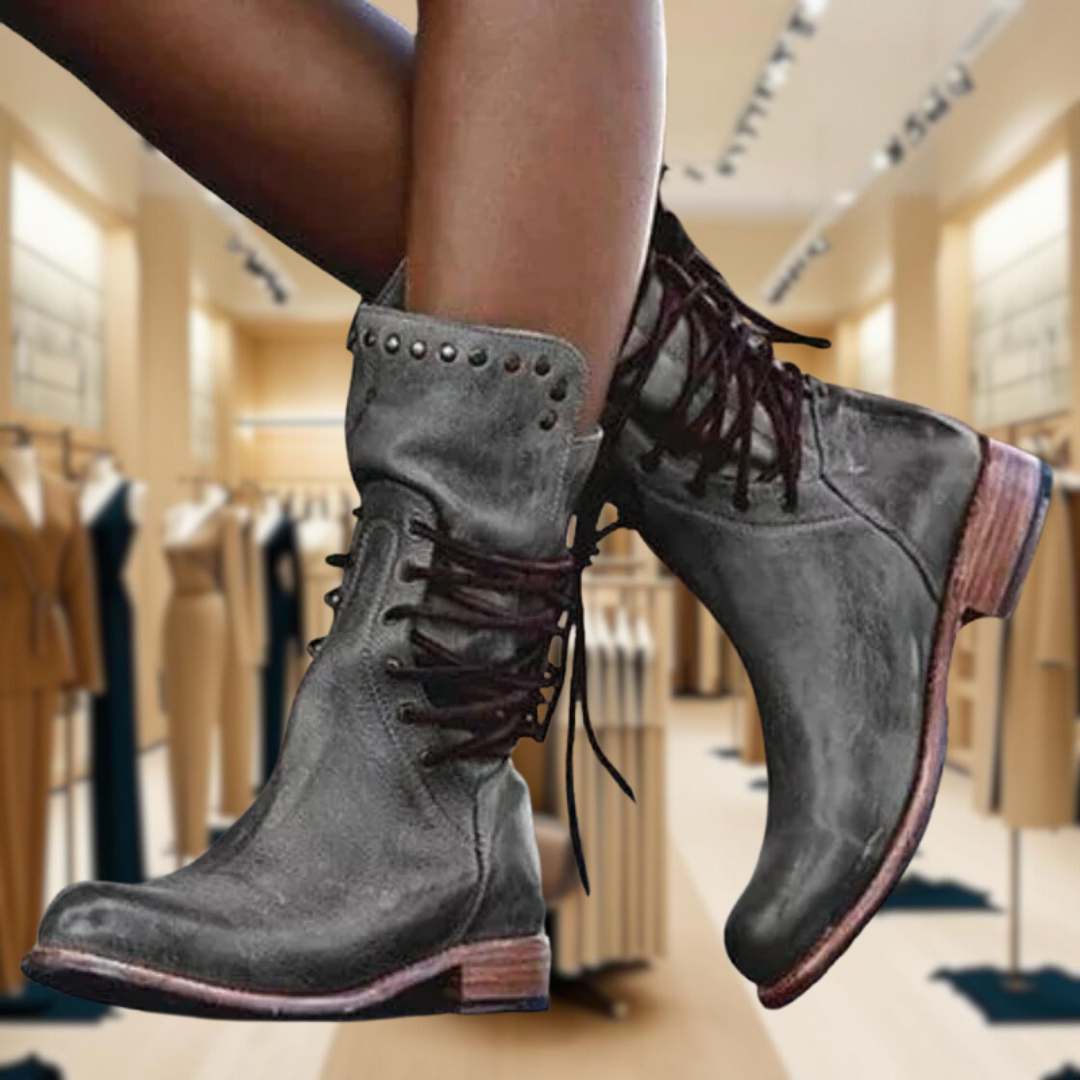 Aruna Tahi - Leather Boots