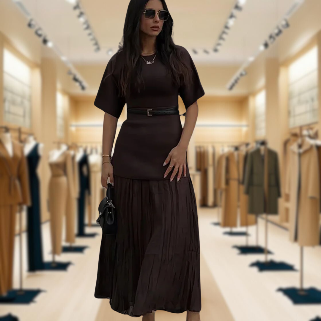 Queen | Elegant handmade dress for women Success