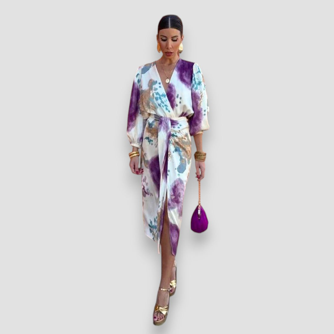 Larissa | Elegant V-Neck Dress