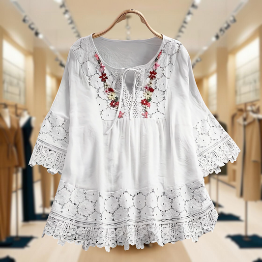 Monique | Lace Elegance Blouse