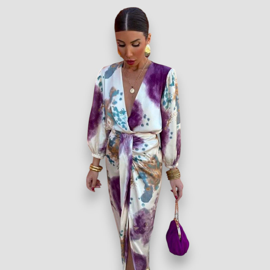 Larissa | Elegant V-Neck Dress