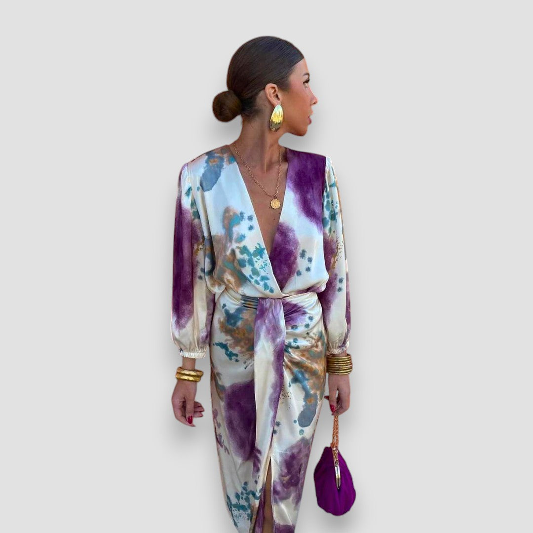 Larissa | Elegant V-Neck Dress