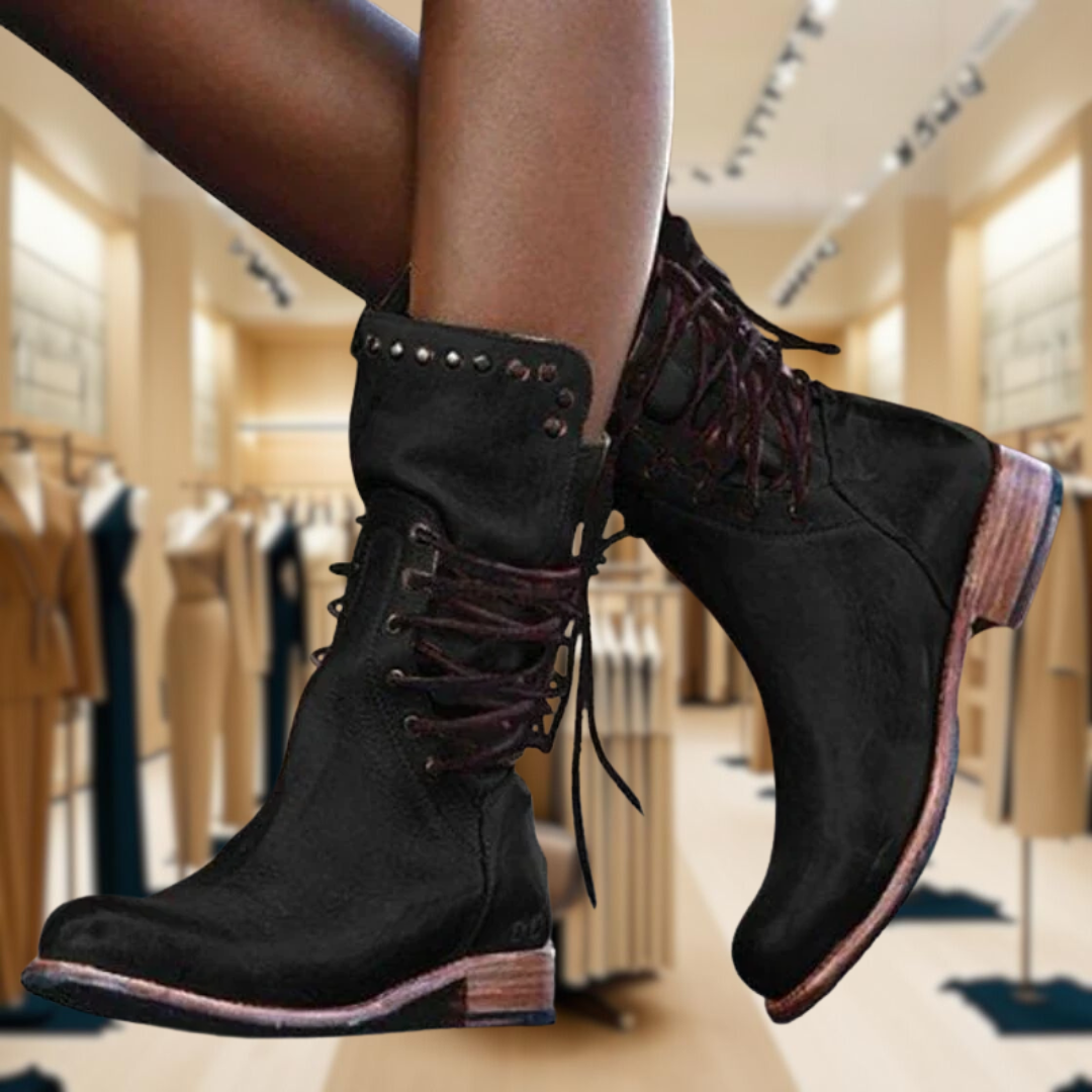 Aruna Tahi - Leather Boots