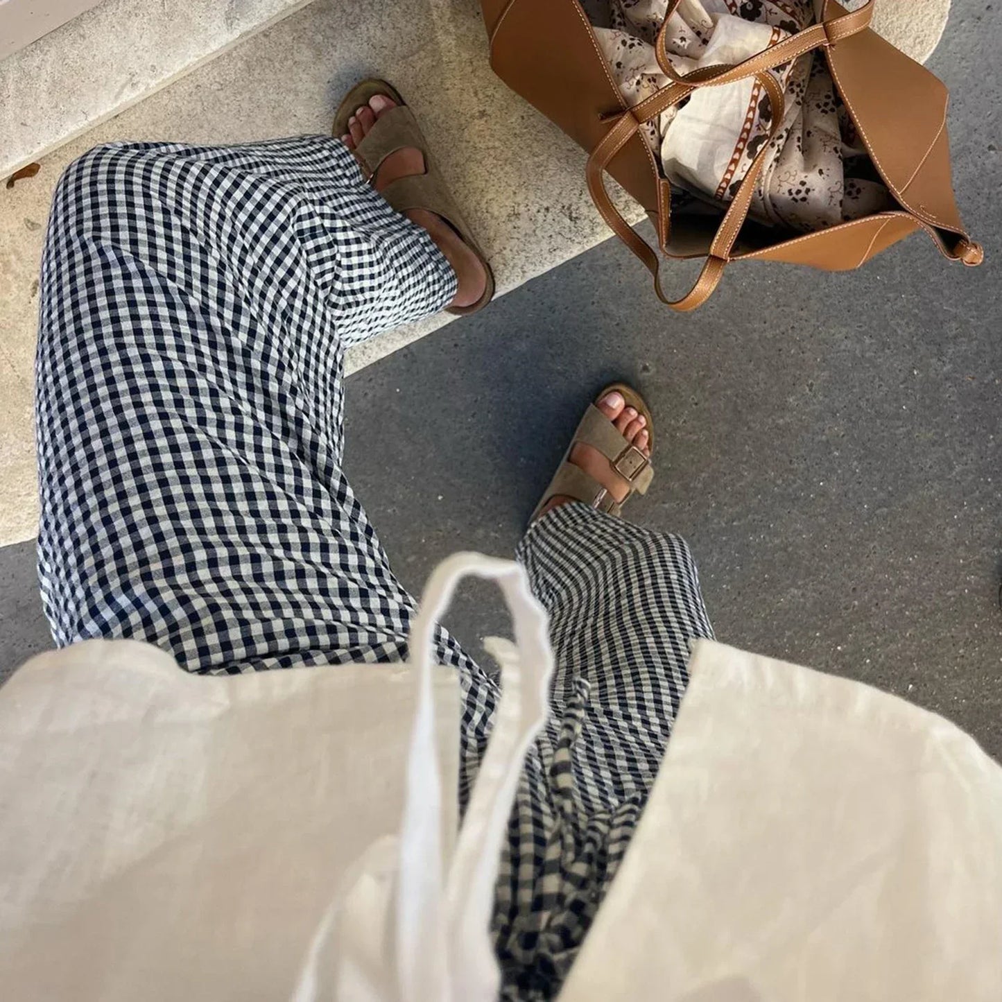 Suzie™ | High-waisted trousers with straight legs